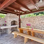 Holiday home Kascuni A2 *