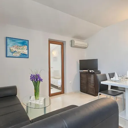 Ferienhaus Kascuni A2 *